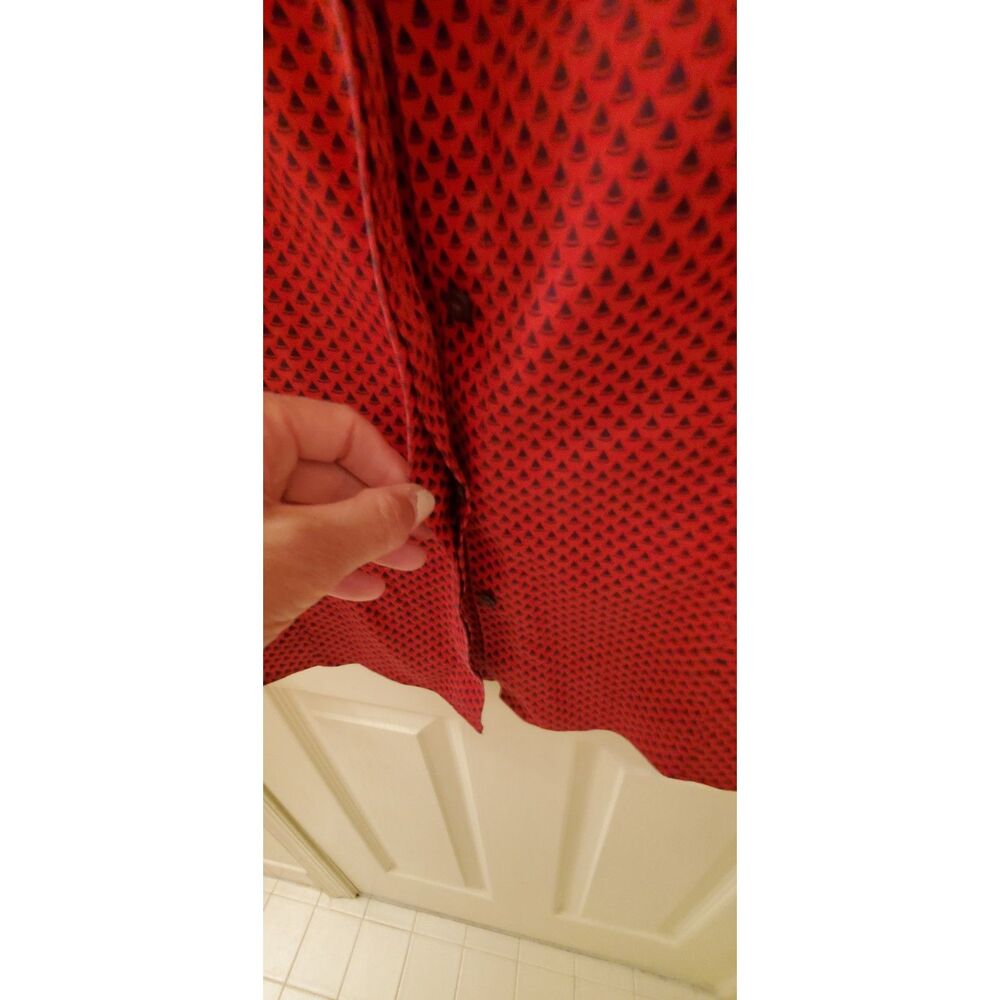 Talbots Red Print Wrinkle Resistant Button Down 3/4 Sleeve Shirt Size 8 - Picture 9 of 10